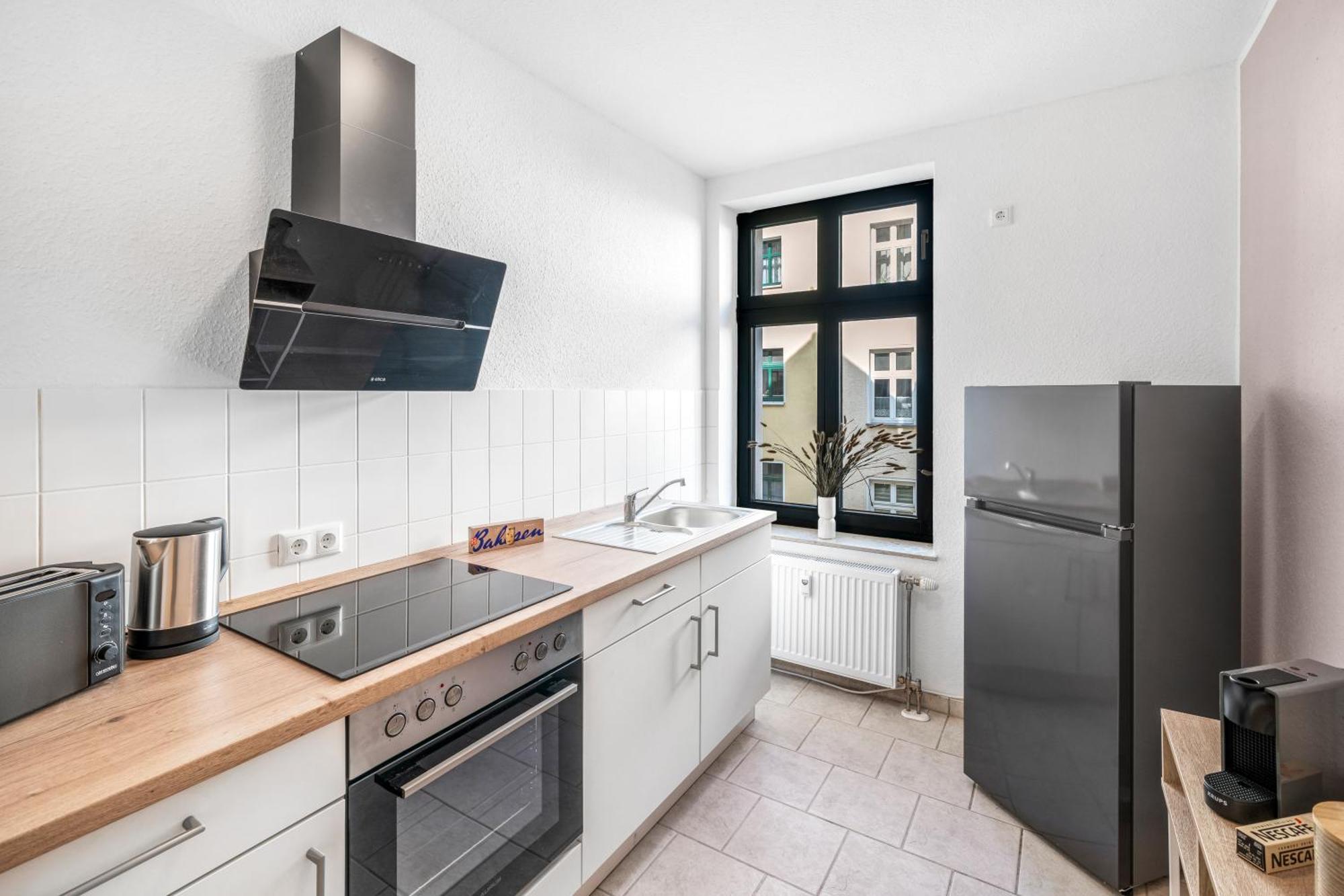 Lehastays - Buckau 14 I Kueche I Wlan I Smarttv I Innenhof Apartment